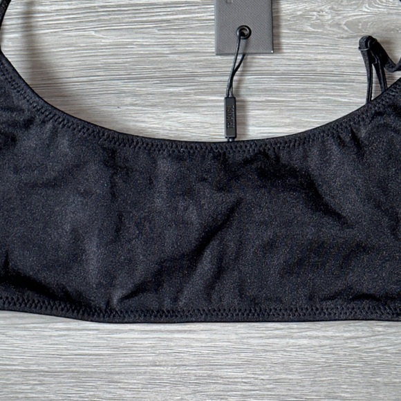 Triangl Swimsuit set with bag. - Picture 9 of 12